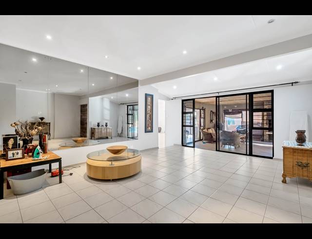 4 BEDROOM HOUSE FOR SALE IN GALLO MANOR